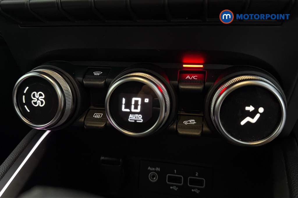Renault Clio Rs Line Automatic Petrol-Electric Hybrid Hatchback - Stock Number (1657077) - 12th supplementary image