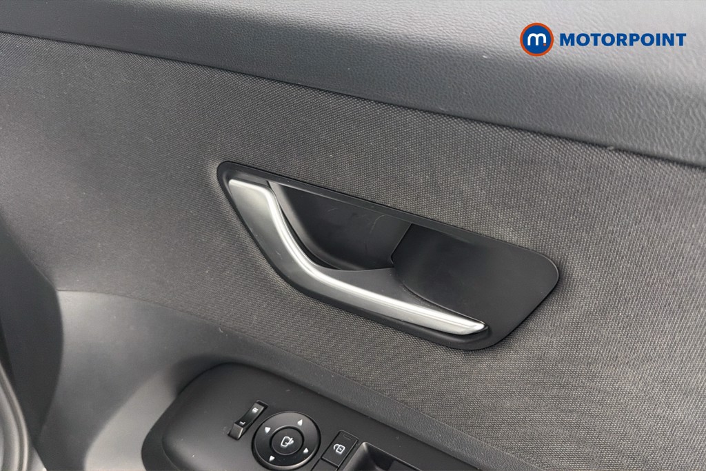 Hyundai Kona Advance Automatic Petrol-Electric Hybrid SUV - Stock Number (1657360) - 42nd supplementary image