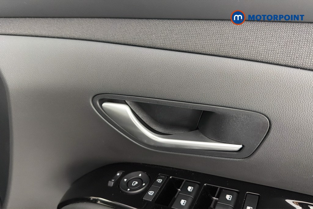 Hyundai Tucson Ultimate Automatic Petrol Plug-In Hybrid SUV - Stock Number (1657430) - 42nd supplementary image
