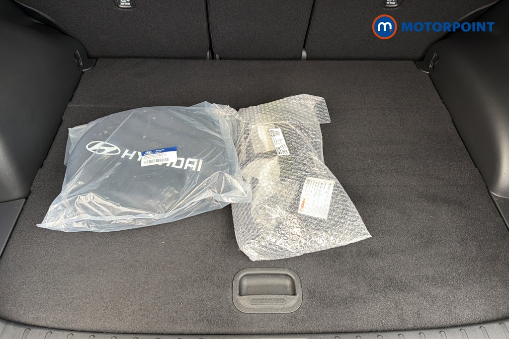 Hyundai Tucson Ultimate Automatic Petrol Plug-In Hybrid SUV - Stock Number (1657455) - 34th supplementary image