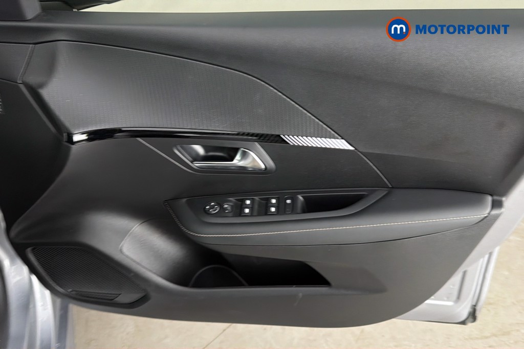 Peugeot 208 Style Automatic Electric Hatchback - Stock Number (1657464) - 19th supplementary image
