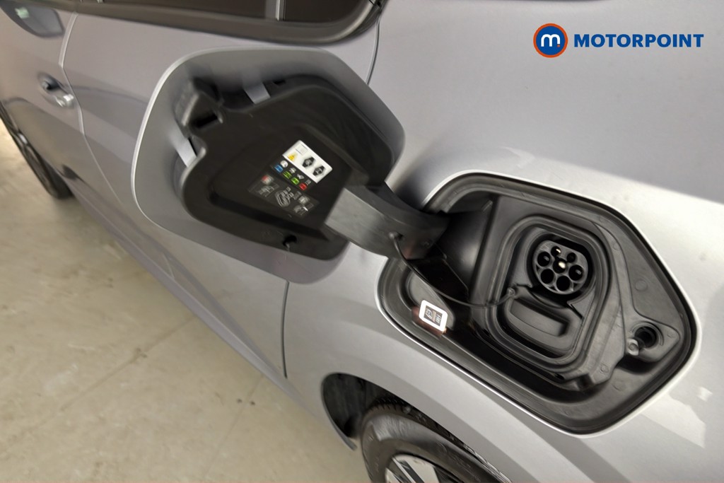 Peugeot 208 Style Automatic Electric Hatchback - Stock Number (1657464) - 41st supplementary image