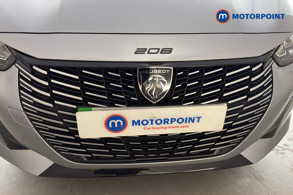 Peugeot 208 Style Automatic Electric Hatchback - Stock Number (1657464) - 45th supplementary image