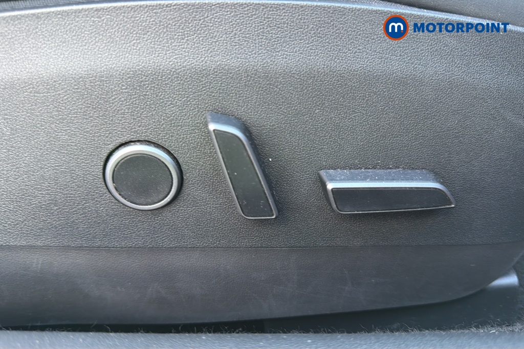 Tesla Model 3 Long Range Automatic Electric Saloon - Stock Number (1657771) - 23rd supplementary image