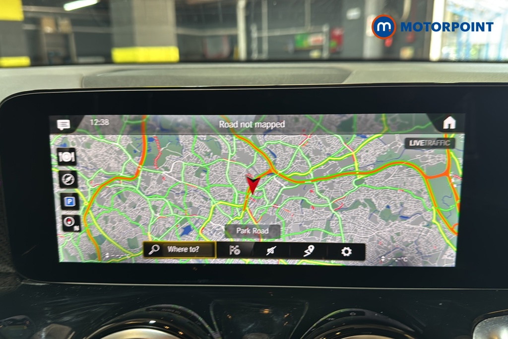 Mercedes-Benz GLB Amg Line Automatic Petrol SUV - Stock Number (1658067) - 9th supplementary image