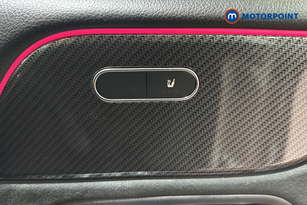 Mercedes-Benz GLB Amg Line Automatic Petrol SUV - Stock Number (1658067) - 14th supplementary image