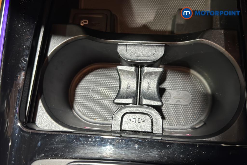Mercedes-Benz GLB Amg Line Automatic Petrol SUV - Stock Number (1658067) - 16th supplementary image