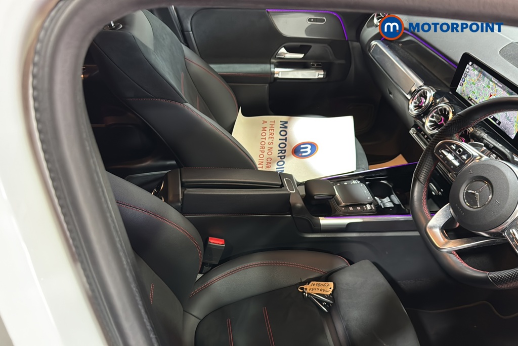 Mercedes-Benz GLB Amg Line Automatic Petrol SUV - Stock Number (1658067) - 22nd supplementary image