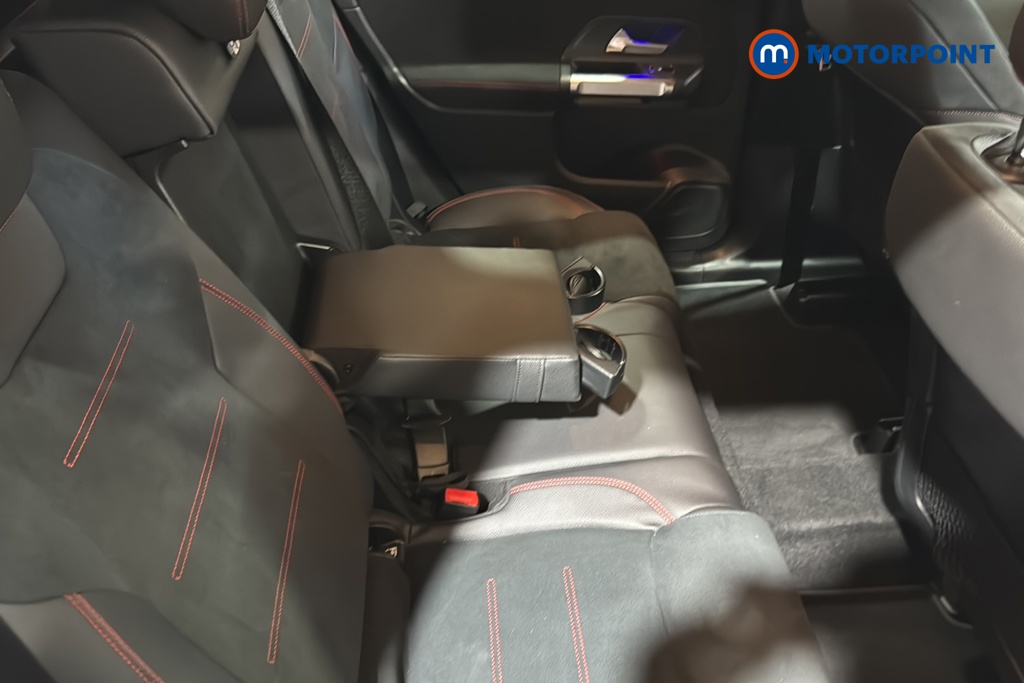 Mercedes-Benz GLB Amg Line Automatic Petrol SUV - Stock Number (1658067) - 26th supplementary image
