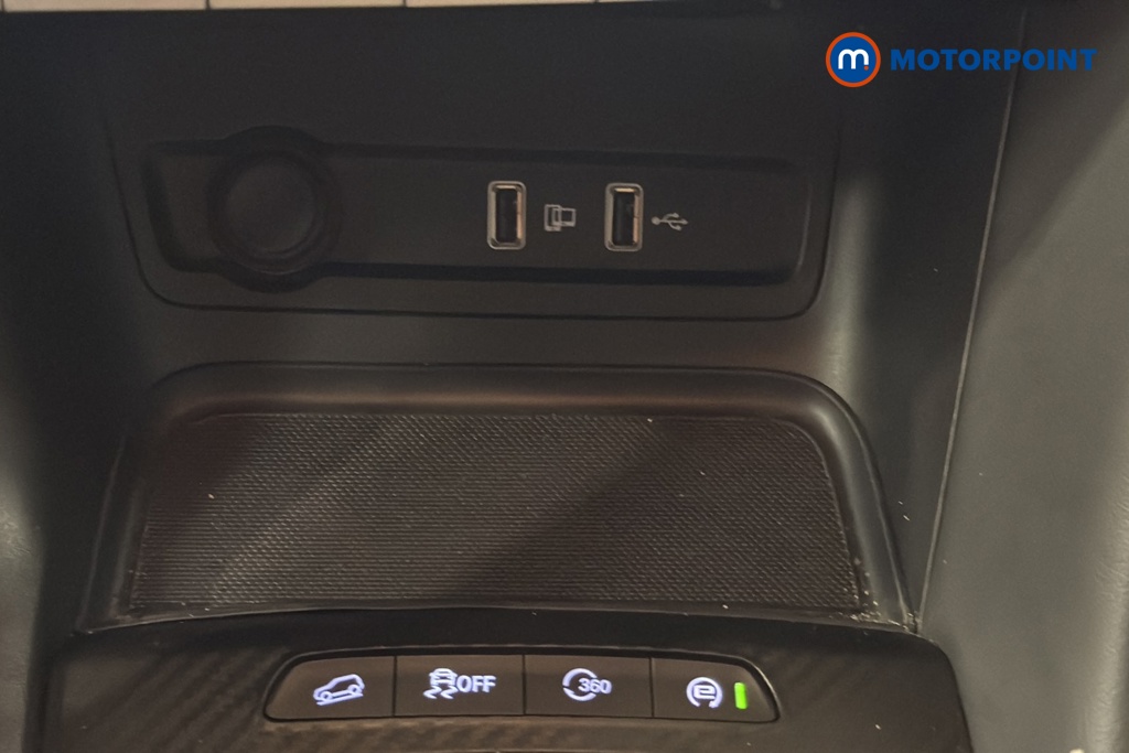 Mg Motor Uk ZS Exclusive Manual Petrol SUV - Stock Number (1658114) - 1004th supplementary image