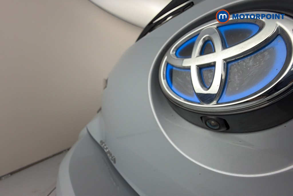 Toyota Corolla Icon Automatic Petrol-Electric Hybrid Hatchback - Stock Number (1658201) - 36th supplementary image