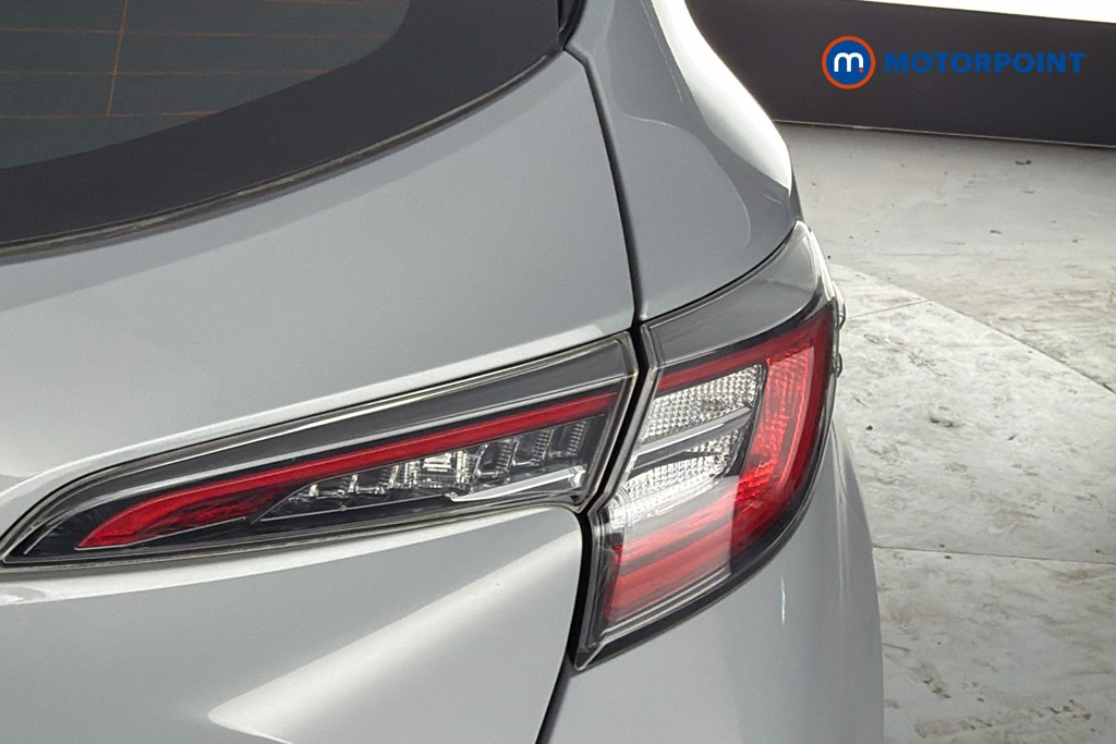 Toyota Corolla Icon Automatic Petrol-Electric Hybrid Hatchback - Stock Number (1658201) - 38th supplementary image