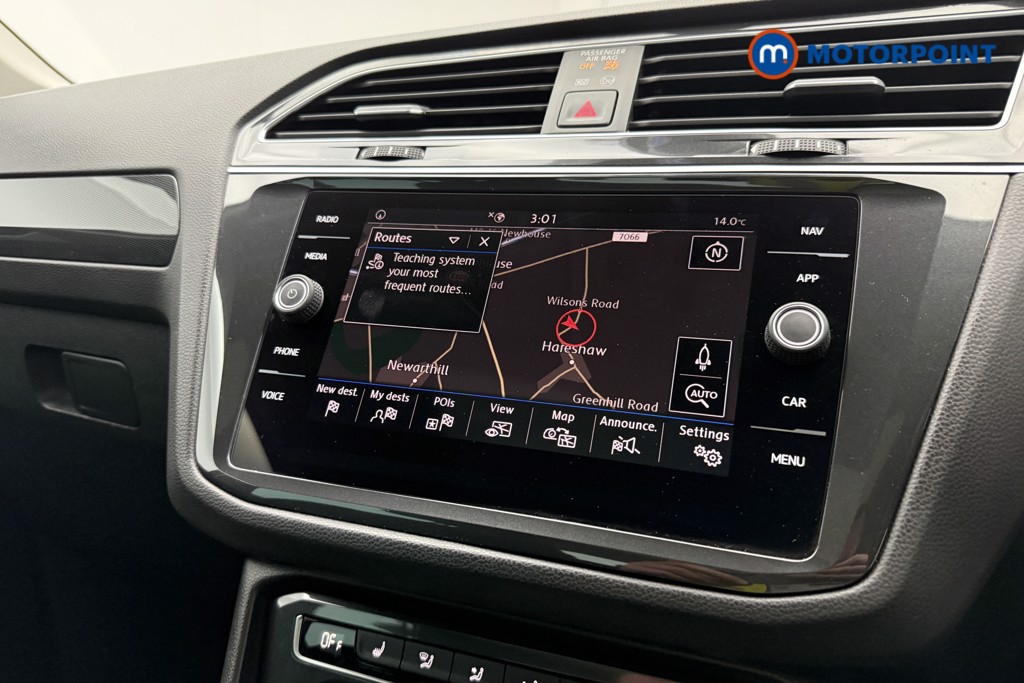 Volkswagen Tiguan SEL Automatic Petrol SUV - Stock Number (1594341) - 11th supplementary image