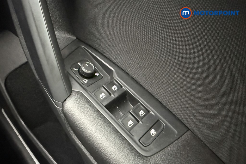 Volkswagen Tiguan SEL Automatic Petrol SUV - Stock Number (1594341) - 16th supplementary image