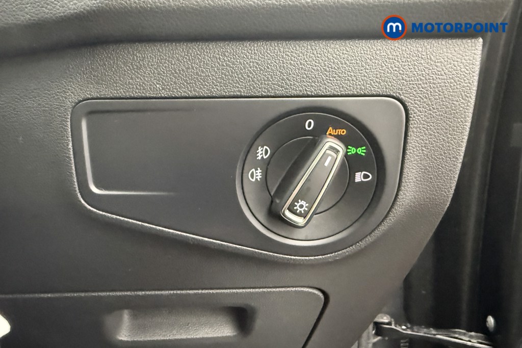 Volkswagen Tiguan SEL Automatic Petrol SUV - Stock Number (1594341) - 17th supplementary image