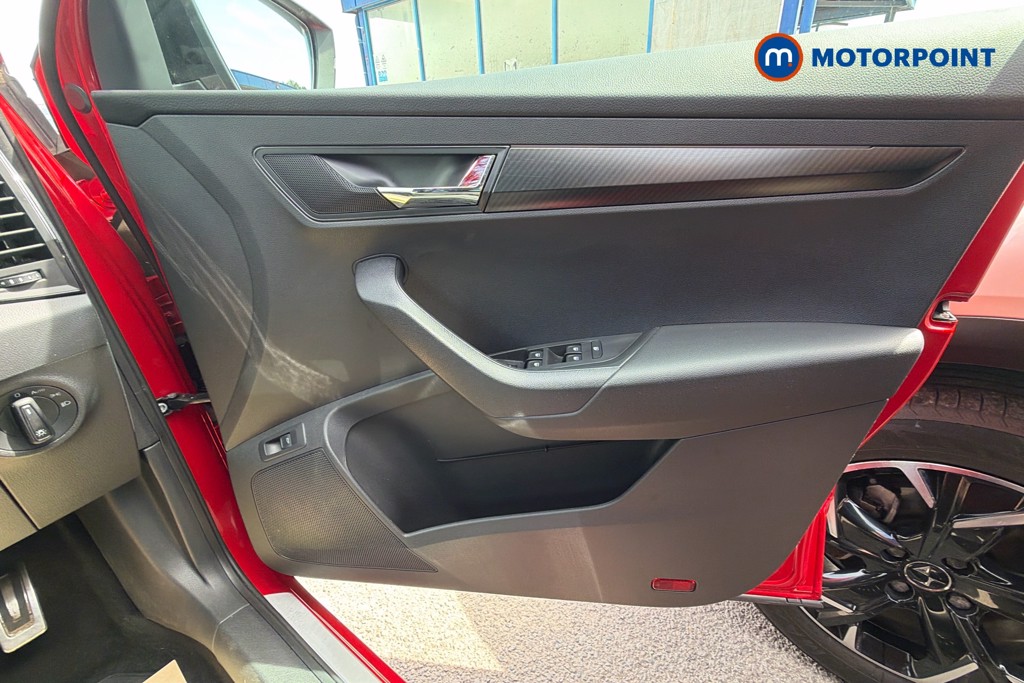 Skoda Karoq Sport Line Automatic Diesel SUV - Stock Number (1620490) - 19th supplementary image
