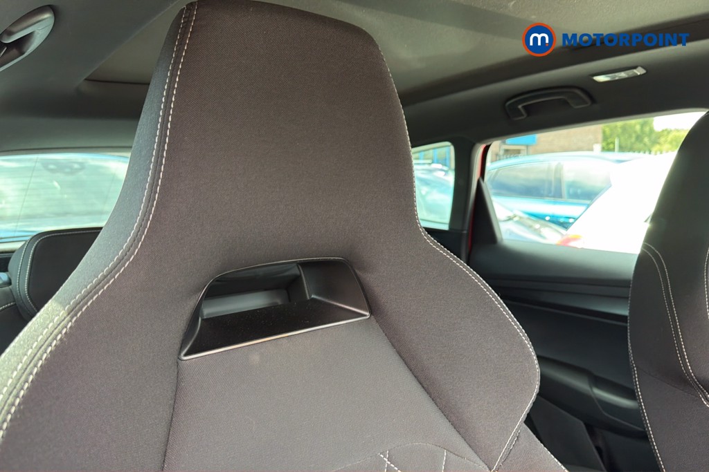 Skoda Karoq Sport Line Automatic Diesel SUV - Stock Number (1620490) - 23rd supplementary image