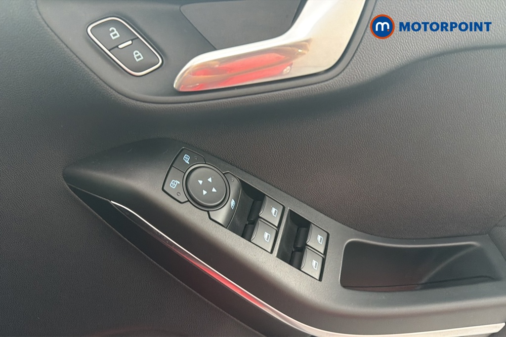 Ford Fiesta Titanium Manual Petrol Hatchback - Stock Number (1628700) - 19th supplementary image