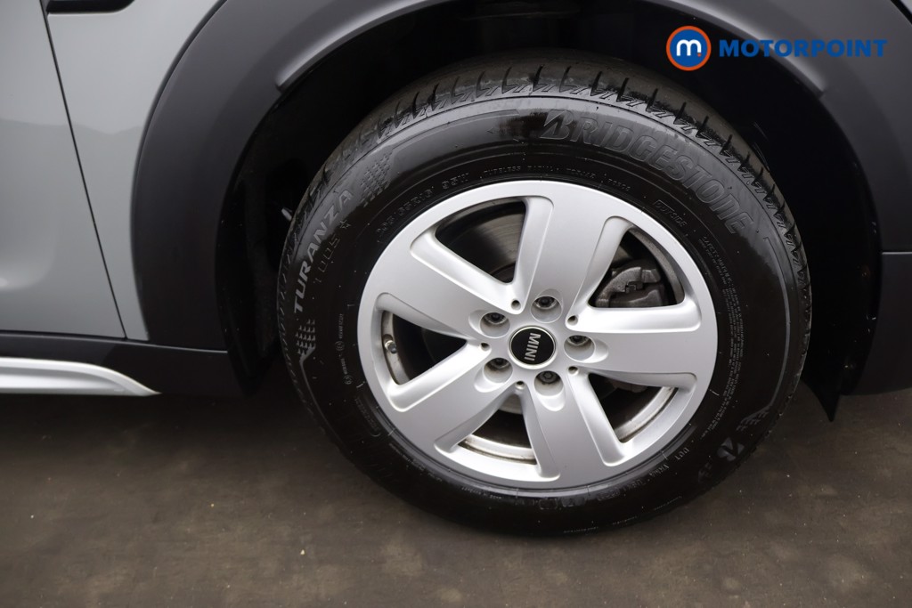 Mini Countryman Cooper Classic Manual Petrol SUV - Stock Number (1643985) - 14th supplementary image