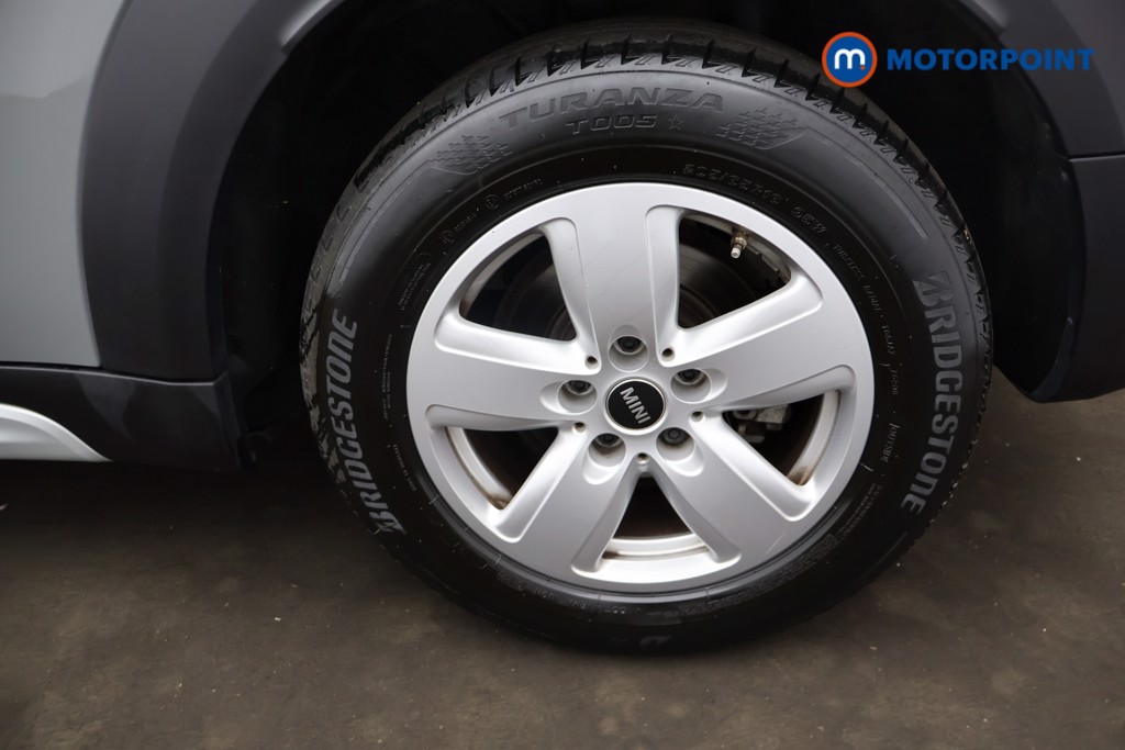 Mini Countryman Cooper Classic Manual Petrol SUV - Stock Number (1643985) - 16th supplementary image