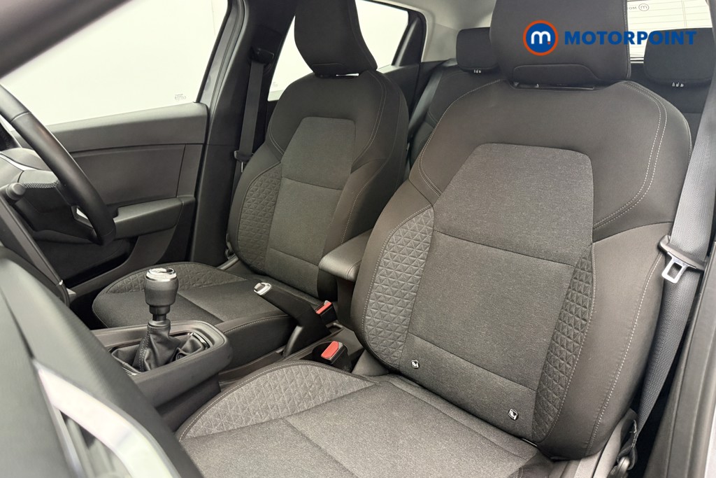 Renault Clio Evolution Manual Petrol Hatchback - Stock Number (1644608) - 3rd supplementary image