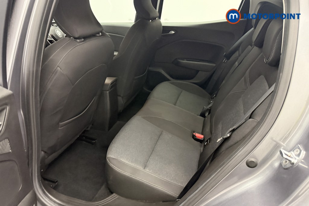 Renault Clio Evolution Manual Petrol Hatchback - Stock Number (1644608) - 4th supplementary image