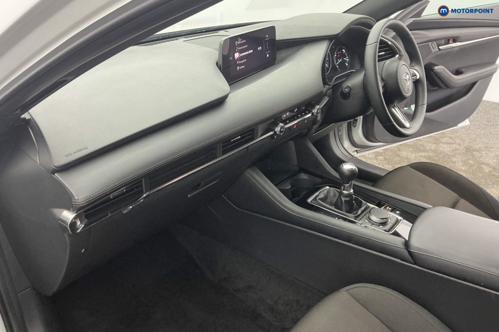 Mazda 3 Centre-Line Manual Petrol Hatchback - Stock Number (1648014) - 9th supplementary image