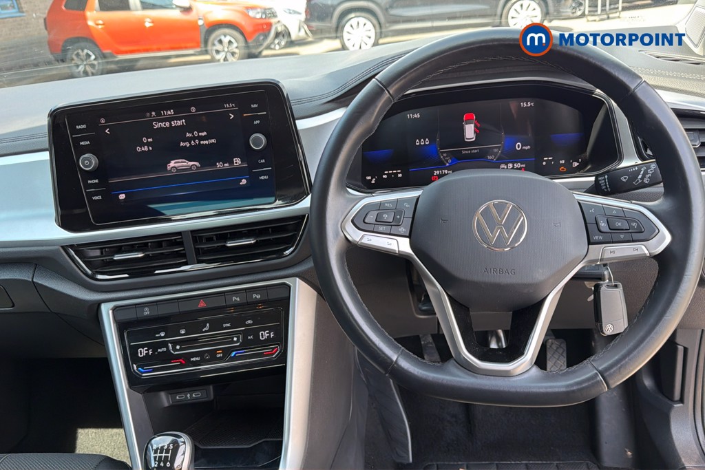 Volkswagen T-Roc Life Manual Petrol SUV - Stock Number (1648416) - 2nd supplementary image