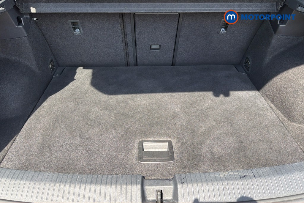 Volkswagen T-Roc Life Manual Petrol SUV - Stock Number (1648416) - 33rd supplementary image