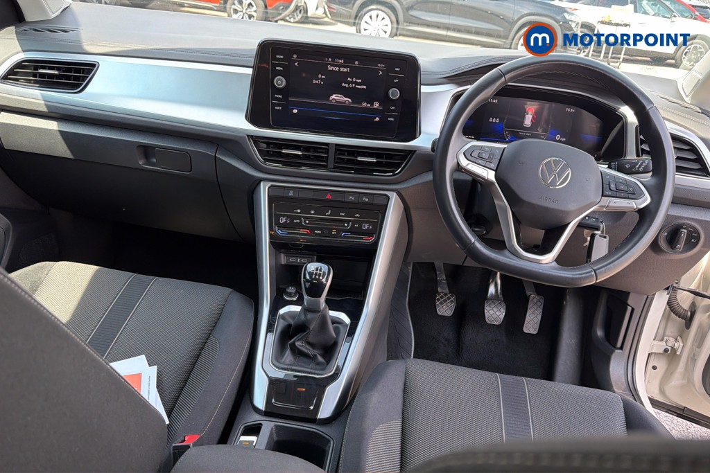 Volkswagen T-Roc Life Manual Petrol SUV - Stock Number (1648416) - 1st supplementary image