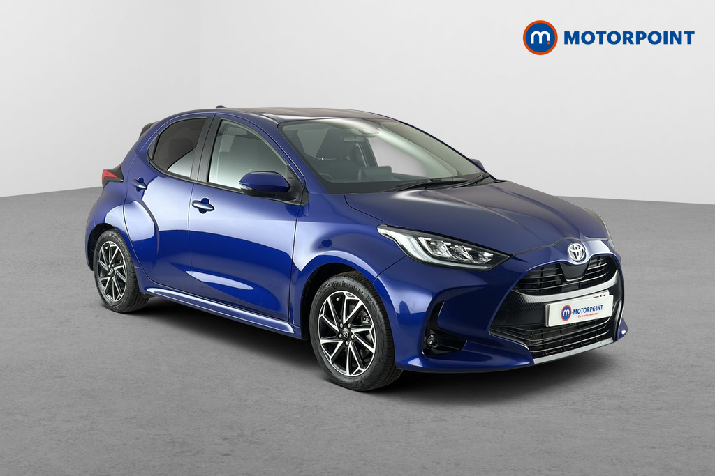 Toyota Yaris Design Automatic Petrol-Electric Hybrid Hatchback - Stock Number (1648444) - Drivers side front corner