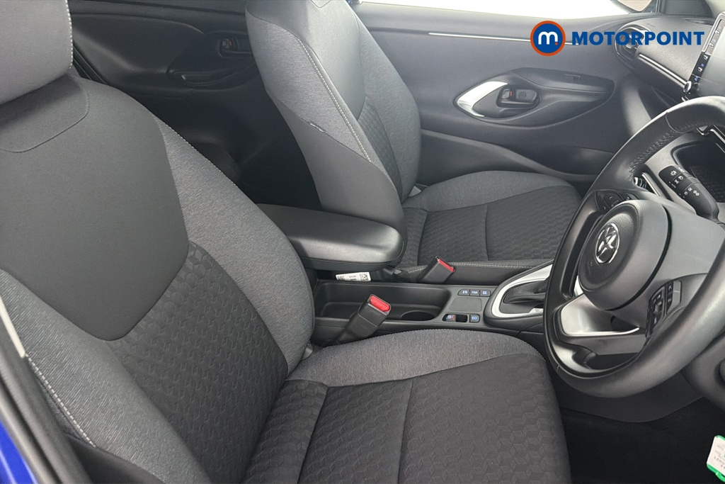 Toyota Yaris Design Automatic Petrol-Electric Hybrid Hatchback - Stock Number (1648444) - 22nd supplementary image