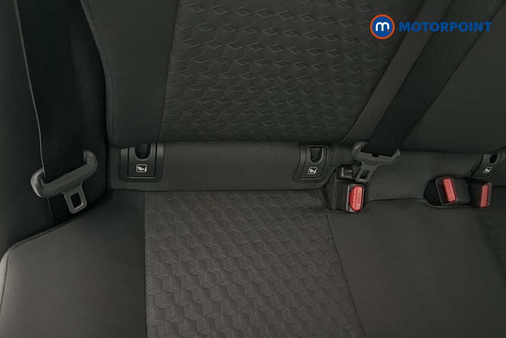 Toyota Yaris Design Automatic Petrol-Electric Hybrid Hatchback - Stock Number (1648444) - 27th supplementary image