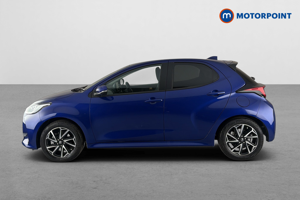 Toyota Yaris Design Automatic Petrol-Electric Hybrid Hatchback - Stock Number (1648444) - Drivers side