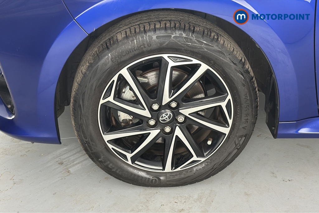 Toyota Yaris Design Automatic Petrol-Electric Hybrid Hatchback - Stock Number (1648444) - 44th supplementary image