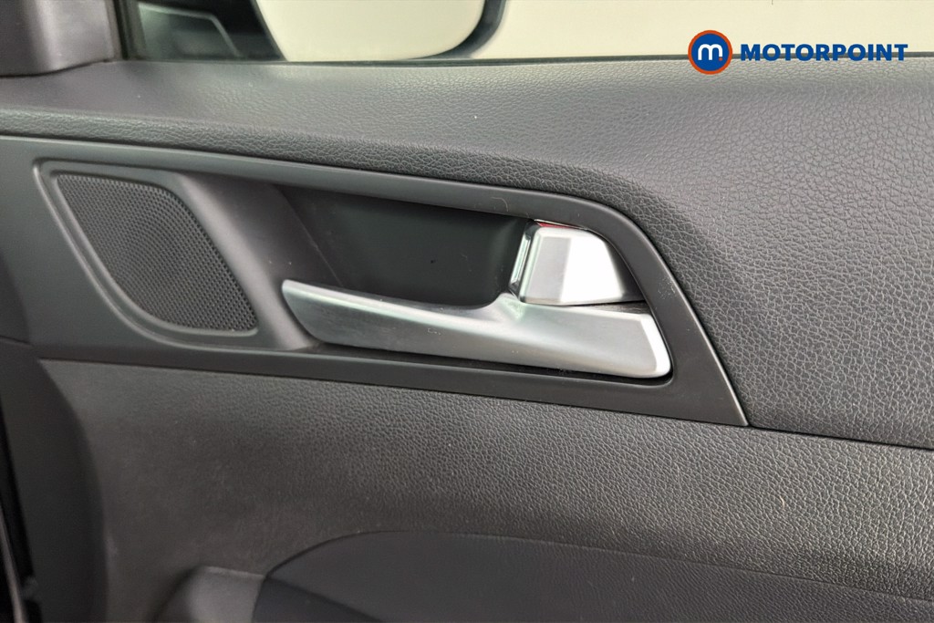 Hyundai Tucson Se Nav Manual Petrol SUV - Stock Number (1648639) - 42nd supplementary image