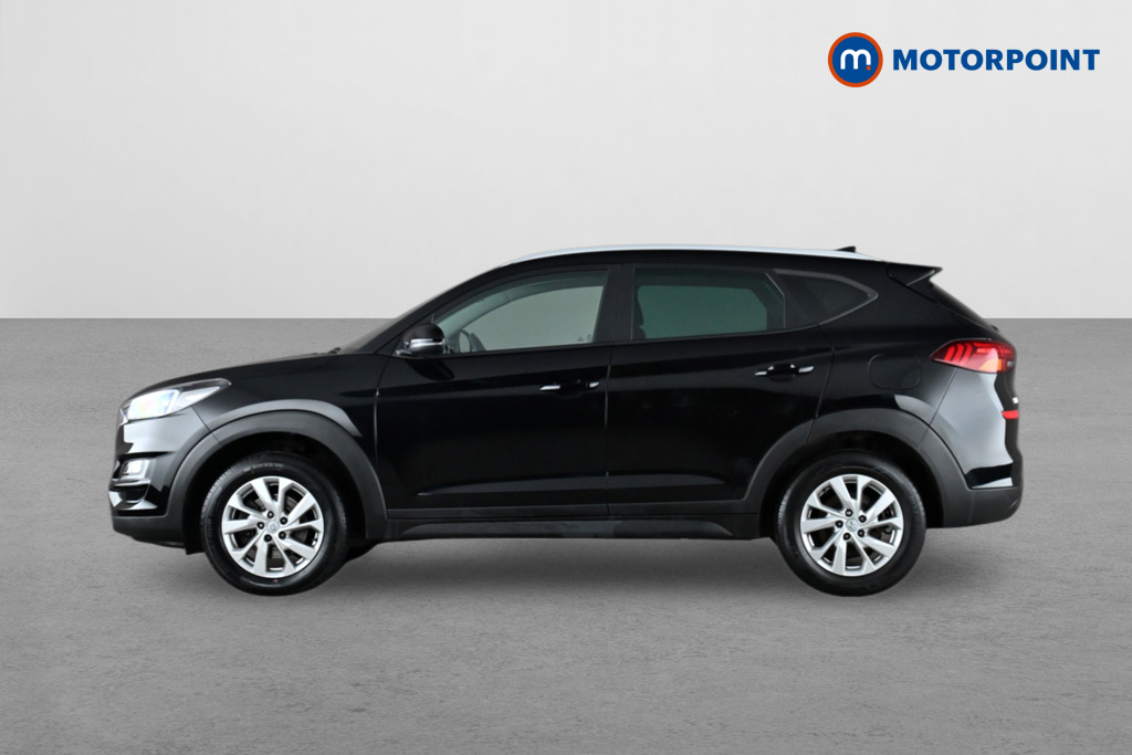 Hyundai Tucson Se Nav Manual Petrol SUV - Stock Number (1648639) - Passenger side