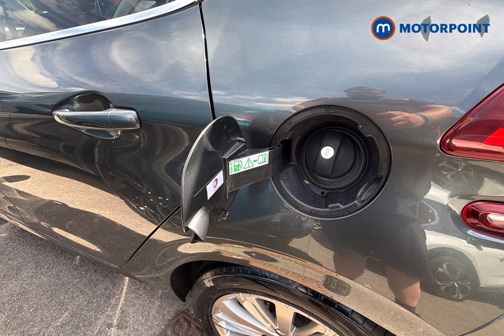 Peugeot 208 Allure Manual Petrol Hatchback - Stock Number (1649076) - 41st supplementary image