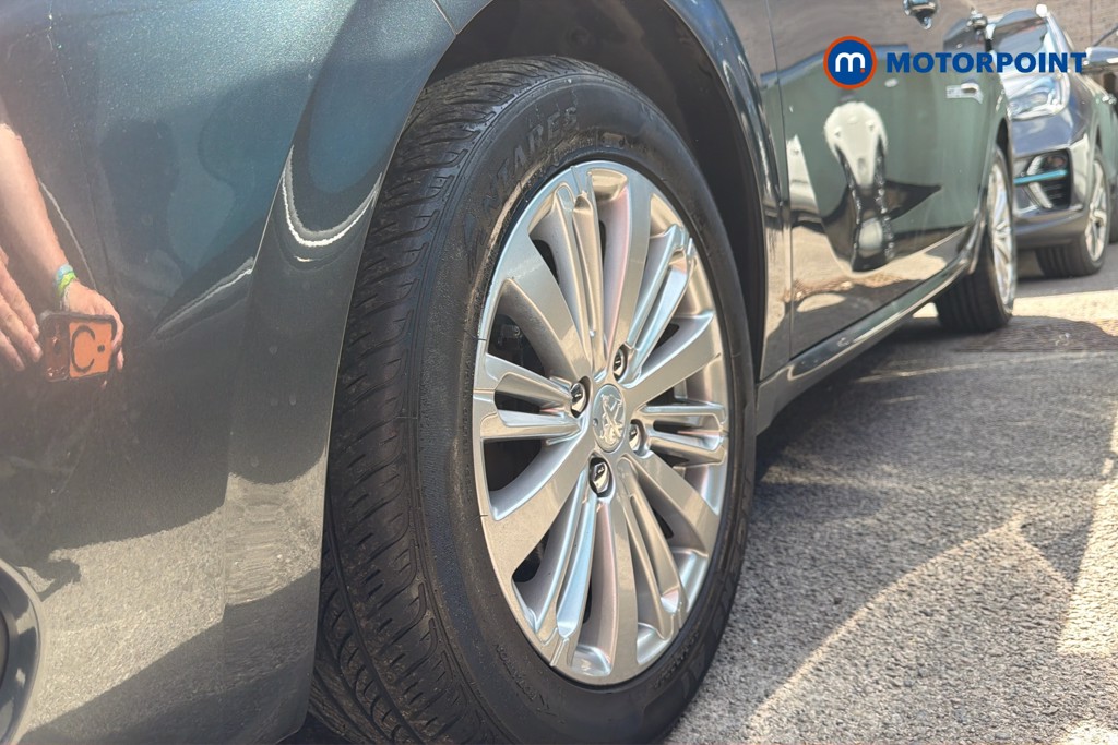Peugeot 208 Allure Manual Petrol Hatchback - Stock Number (1649076) - 47th supplementary image