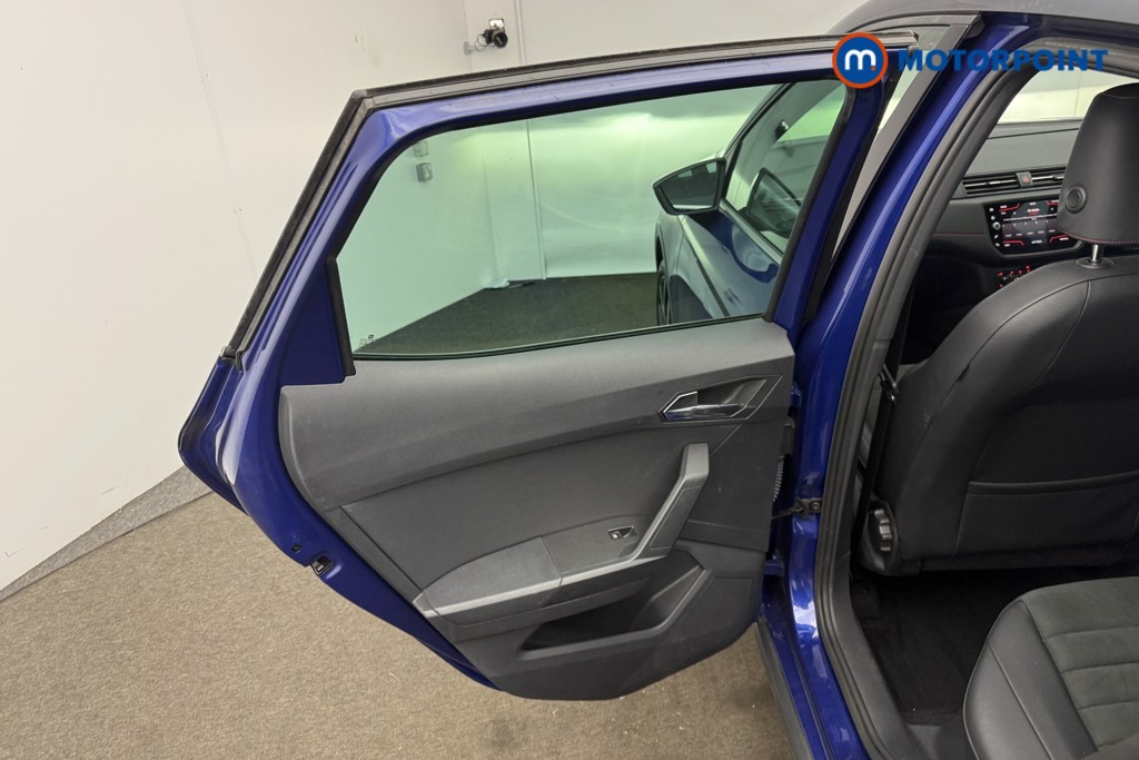 Seat Arona Fr Sport Manual Petrol SUV - Stock Number (1649145) - 5th supplementary image
