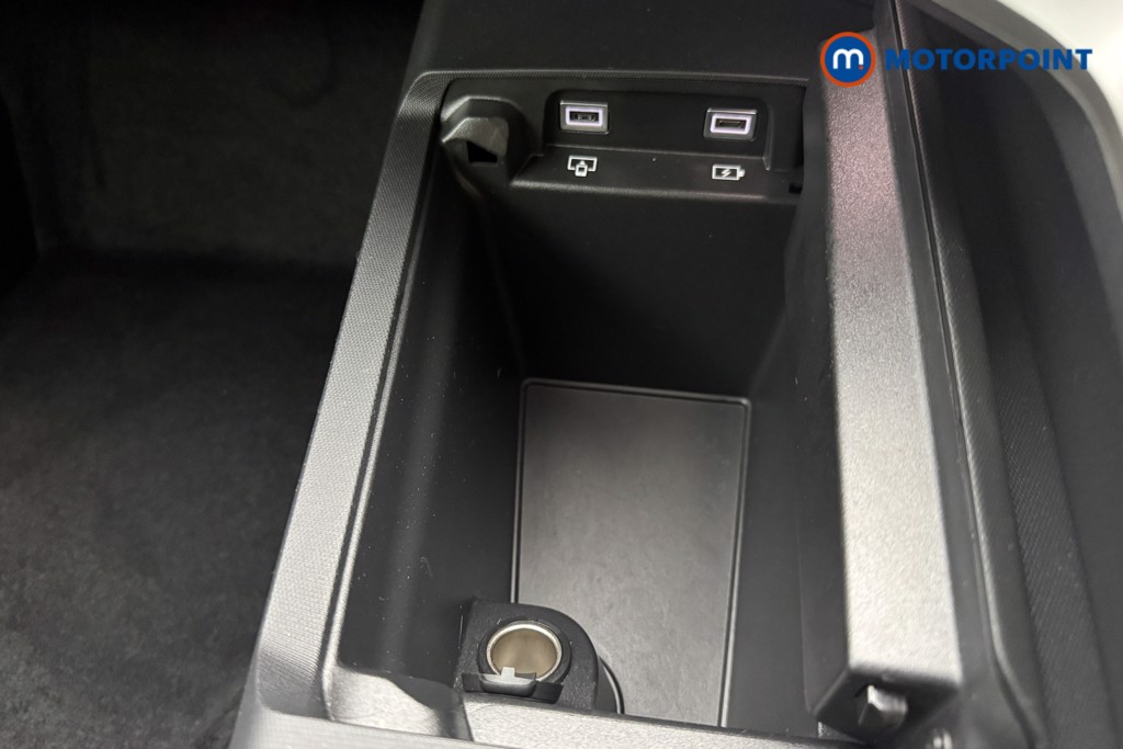 Peugeot 3008 GT Automatic Electric SUV - Stock Number (1649475) - 14th supplementary image