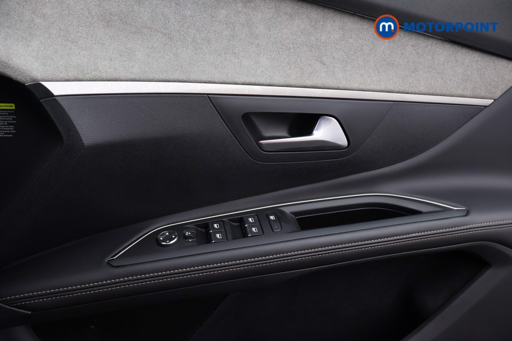Peugeot 5008 GT Manual Diesel SUV - Stock Number (1650148) - 9th supplementary image