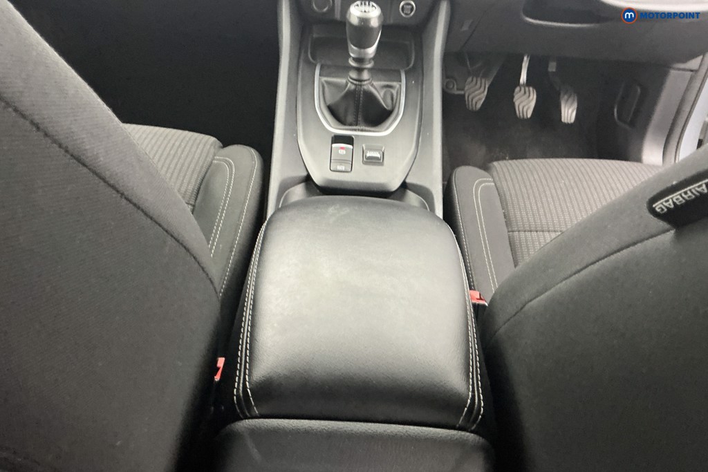 Nissan Qashqai Acenta Premium Manual Petrol SUV - Stock Number (1650310) - 11th supplementary image