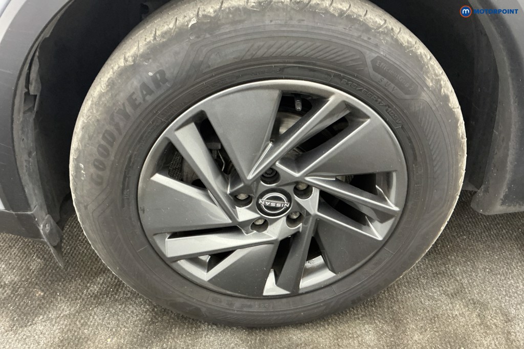 Nissan Qashqai Acenta Premium Manual Petrol SUV - Stock Number (1650310) - 34th supplementary image