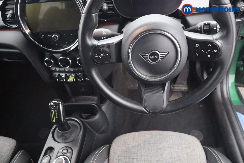 Mini Hatchback Cooper S Level 2 Automatic Electric Hatchback - Stock Number (1650311) - 11th supplementary image