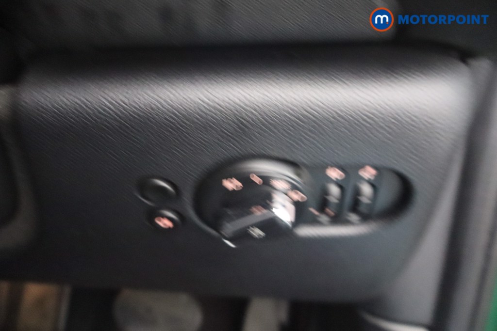 Mini Hatchback Cooper S Level 2 Automatic Electric Hatchback - Stock Number (1650311) - 12th supplementary image