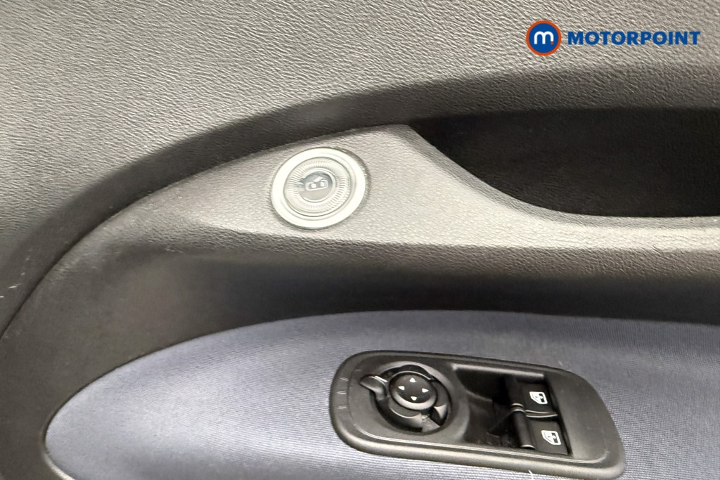 Fiat 500 Icon Automatic Electric Hatchback - Stock Number (1650394) - 16th supplementary image