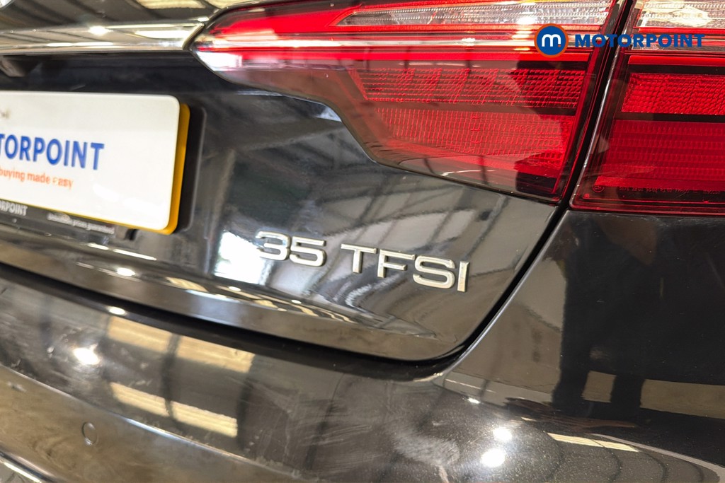 Audi A4 Technik Automatic Petrol Saloon - Stock Number (1650437) - 37th supplementary image