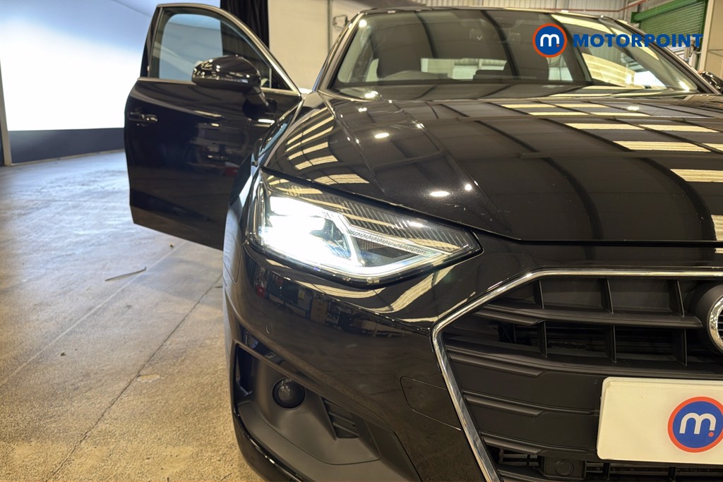 Audi A4 Technik Automatic Petrol Saloon - Stock Number (1650437) - 44th supplementary image