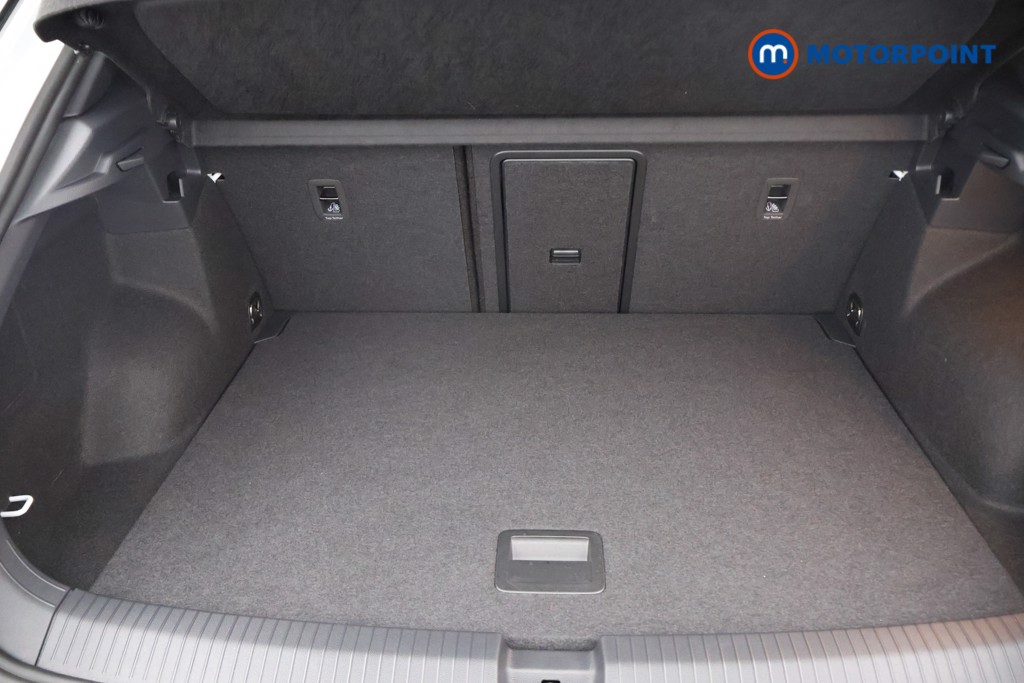 Volkswagen T-Roc Black Edition Plus Automatic Petrol SUV - Stock Number (1650606) - 12th supplementary image